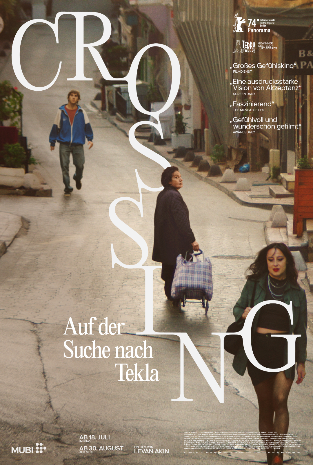 Filmplakat: CROSSING: AUF DER SUCHE NACH TEKLA